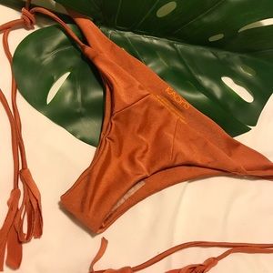 NWOT Kaoh’s bikini bottom